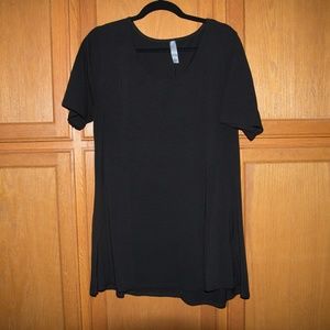 LulaRoe Perfect Tee - Black